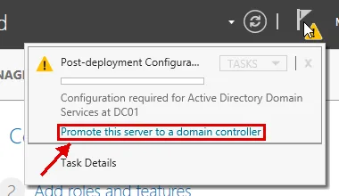 Server Manager bildirim bayrağı açık: Post-deployment Configuration altında Promote this server to a domain controller bağlantısı kırmızı çerçevede ve okla gösteriliyor