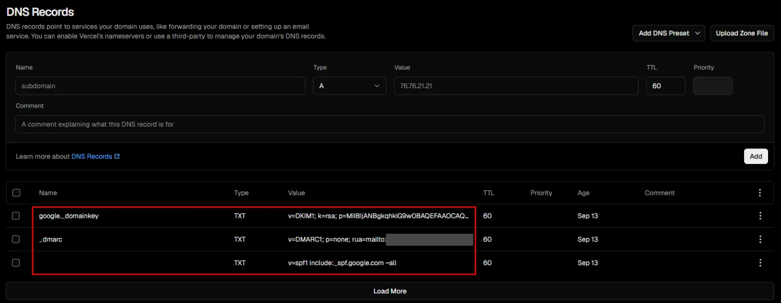 DNS panelinde kayıt listesi: google._domainkey, _dmarc ve isim alanı boş kök TXT kaydı kırmızı çerçeveyle işaretli, DMARC satırındaki rapor adresi gri bantla gizli, üstünde yeni kayıt formunun Name, Type, Value ve TTL alanları