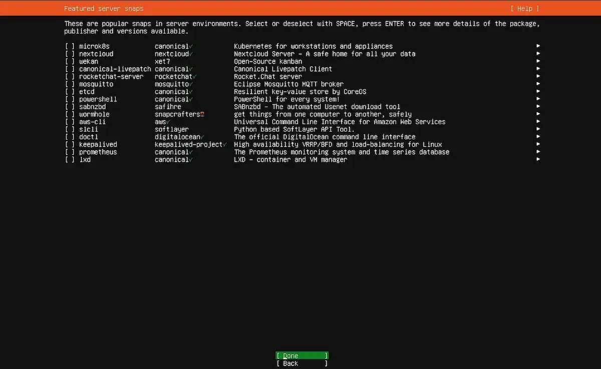 Sistem Kuşu Ubuntu Server kurulum rehberi; Featured Server Snaps ekranında sunulan popüler yazılım paketleri listesi ve seçim aşaması.