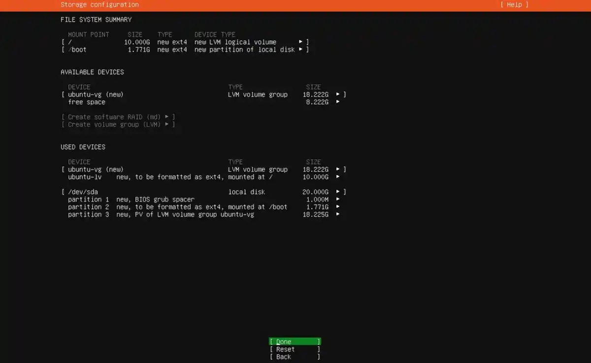 Sistem Kuşu Ubuntu Server kurulum rehberi; Guided storage configuration ekranında 'Use an entire disk' ve 'Set up this disk as an LVM group' seçeneklerinin işaretlenmesi.